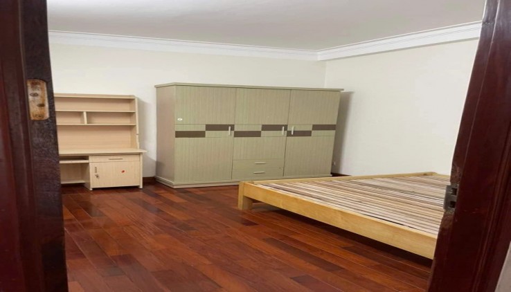 Cho thuê nhà Định Công Thượng ô tô tránh, 4.5 tầng x 45m2, 5 ngủ, 15 Triệu
